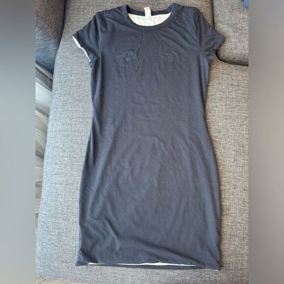 Athleta Destina Reversible Dress Size Medium - Picture 11 of 11